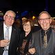 mehrere Personen beim Neujahrsempfang