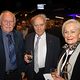 mehrere Personen beim Neujahrsempfang