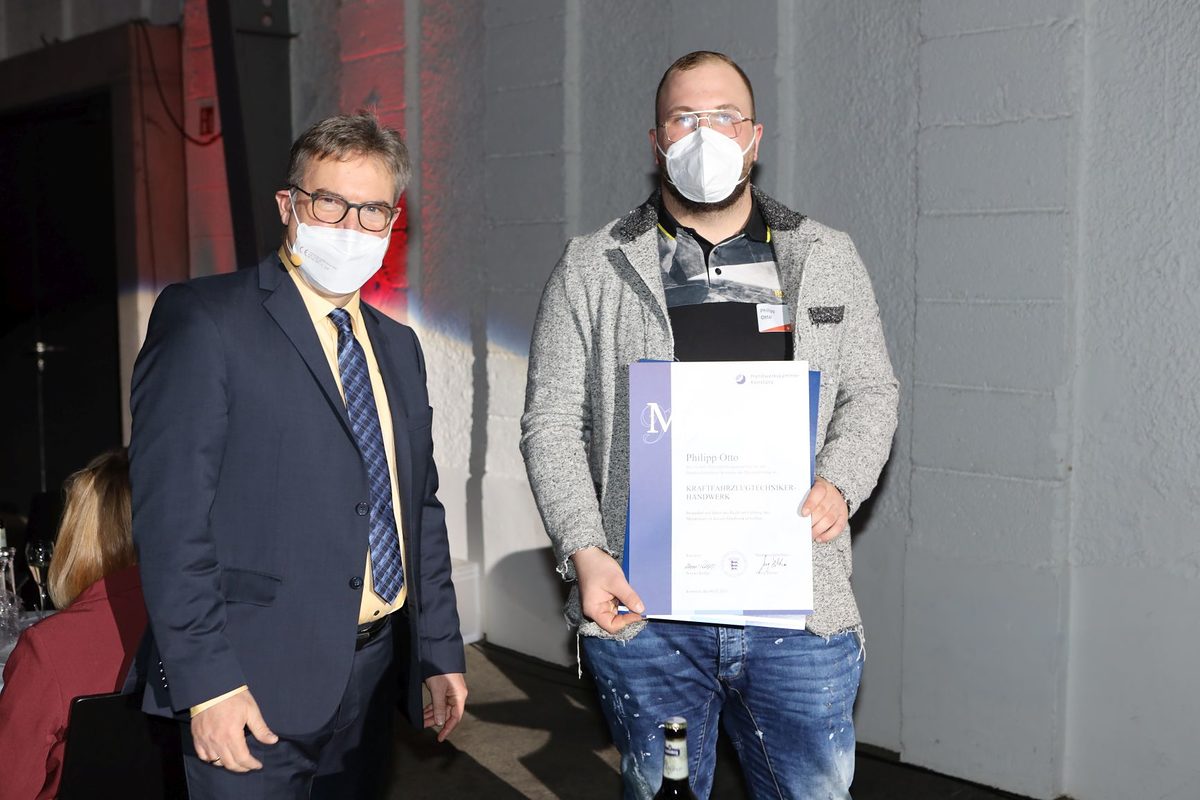 Meisterfeier I 2021 - Meisterbriefübergabe 8