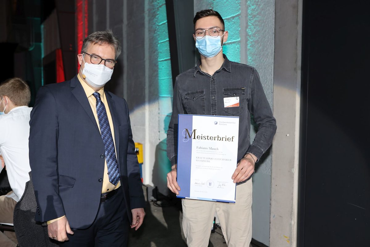Meisterfeier I 2021 - Meisterbriefübergabe 18
