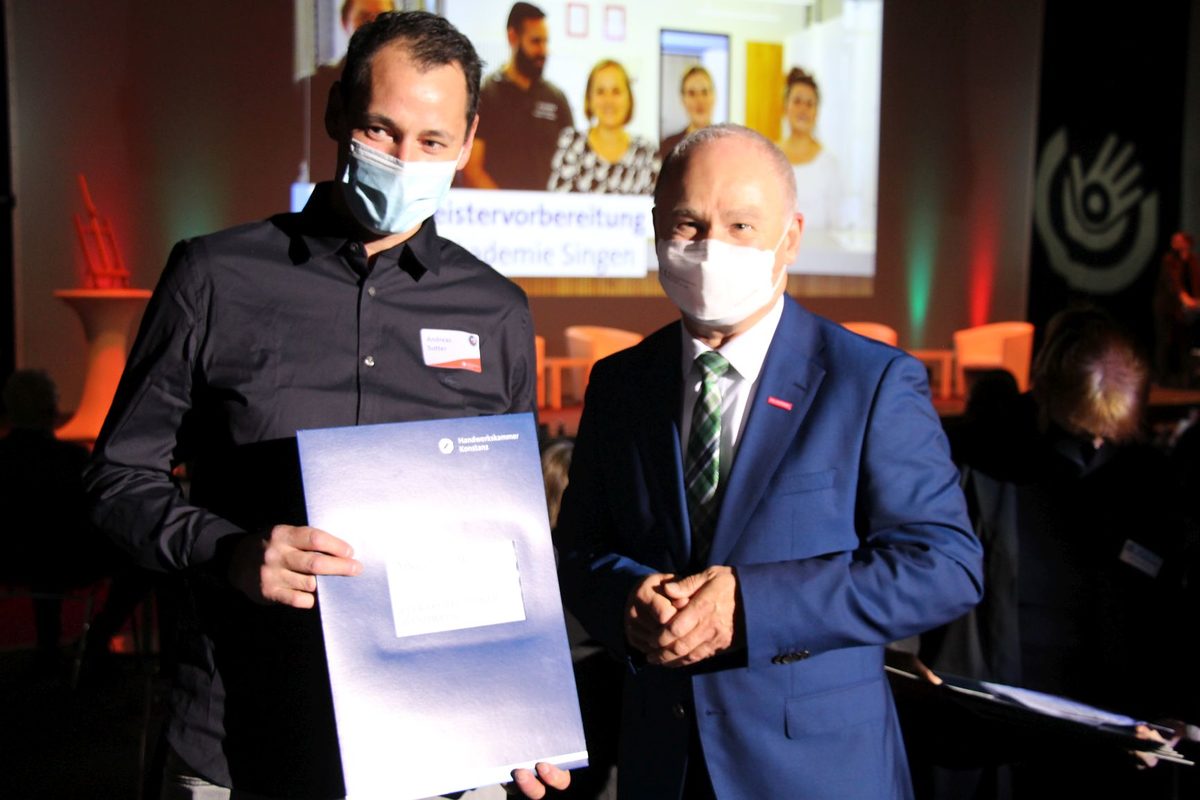 Meisterfeier I 2021 - Meisterbriefübergabe 64