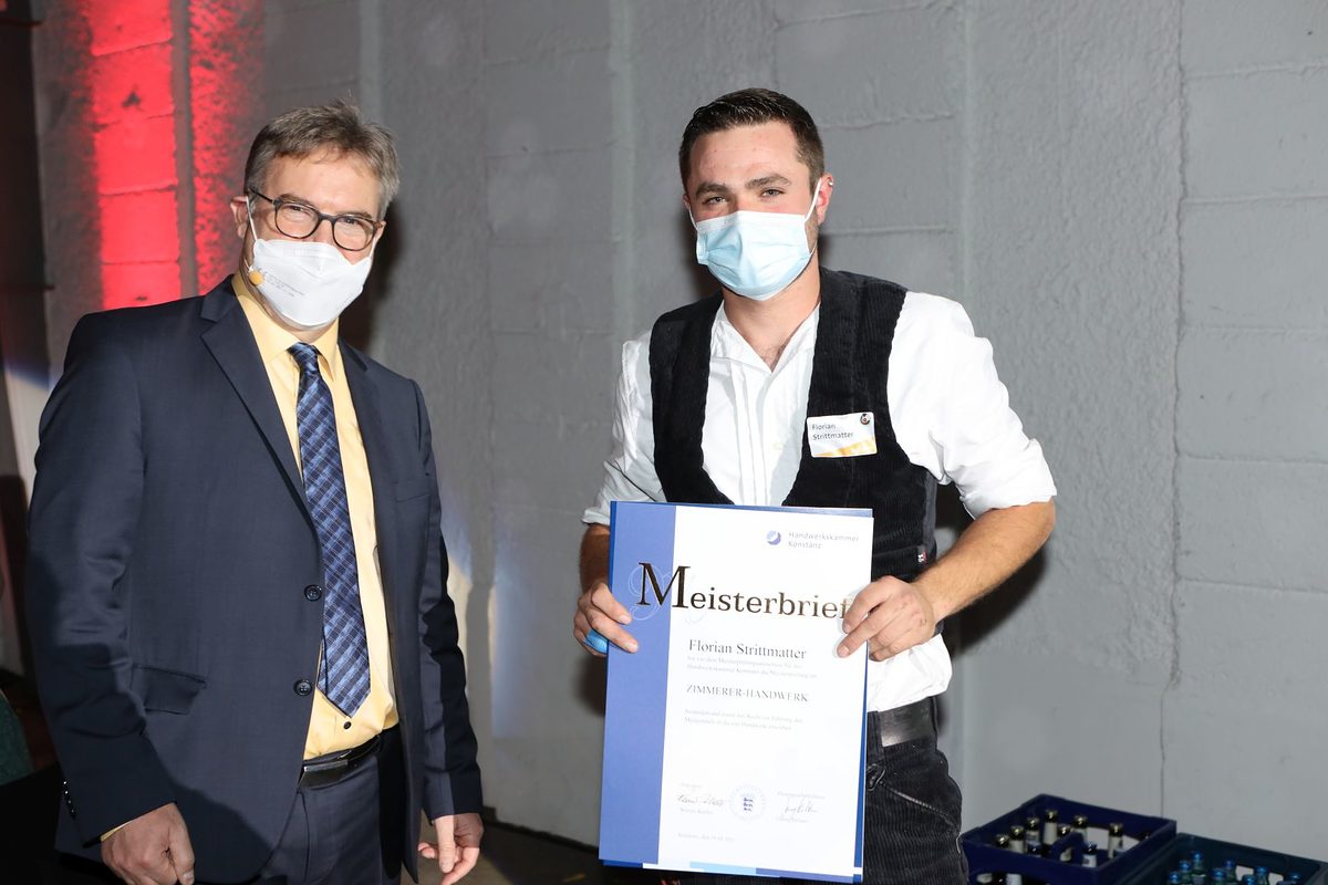 Meisterfeier II 2021 - Meisterbriefübergabe 8