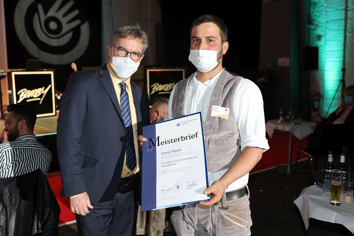 Meisterfeier II 2021 - Meisterbriefübergabe 23