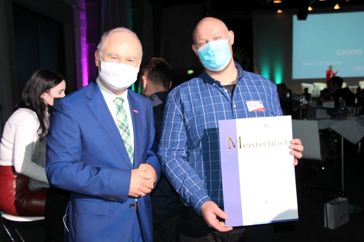 Meisterfeier II 2021 - Meisterbriefübergabe 44
