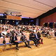 Publikum in Stuhlreihen