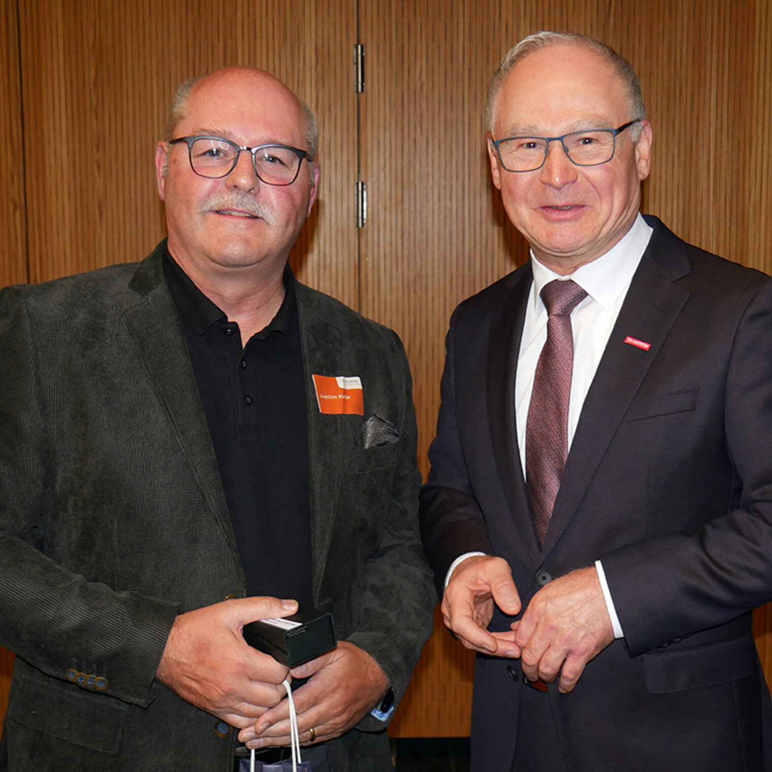 Portrait Betriebswirte-Absolvent mit Werner Rottler