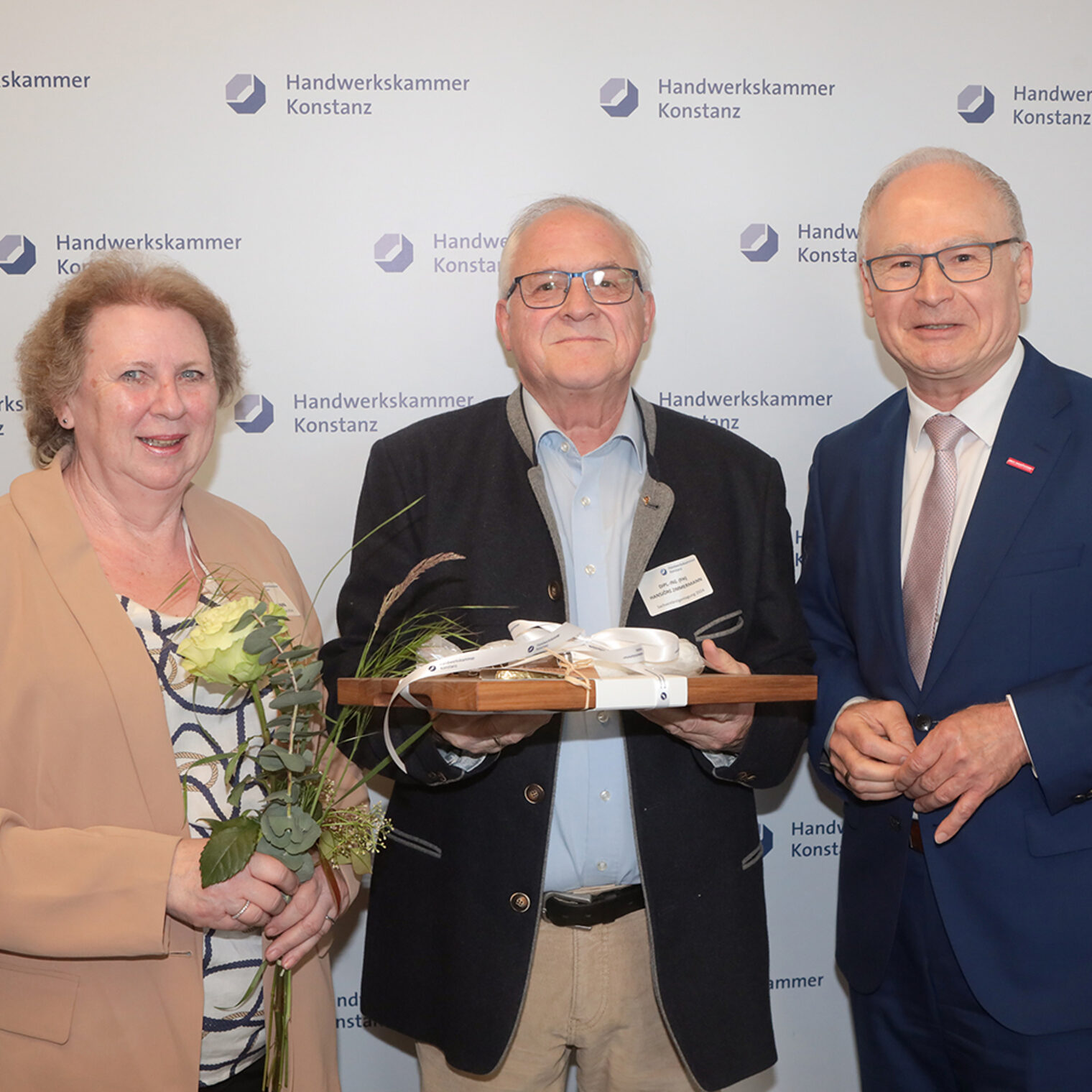 Ehrung während der Sachverständigentagung 2024 der Handwerkskammer Konstanz.