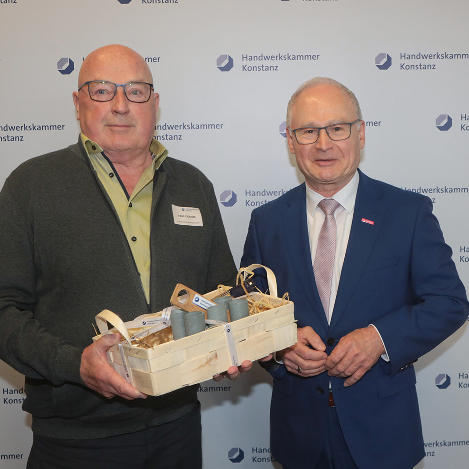 Ehrung während der Sachverständigentagung 2024 der Handwerkskammer Konstanz.