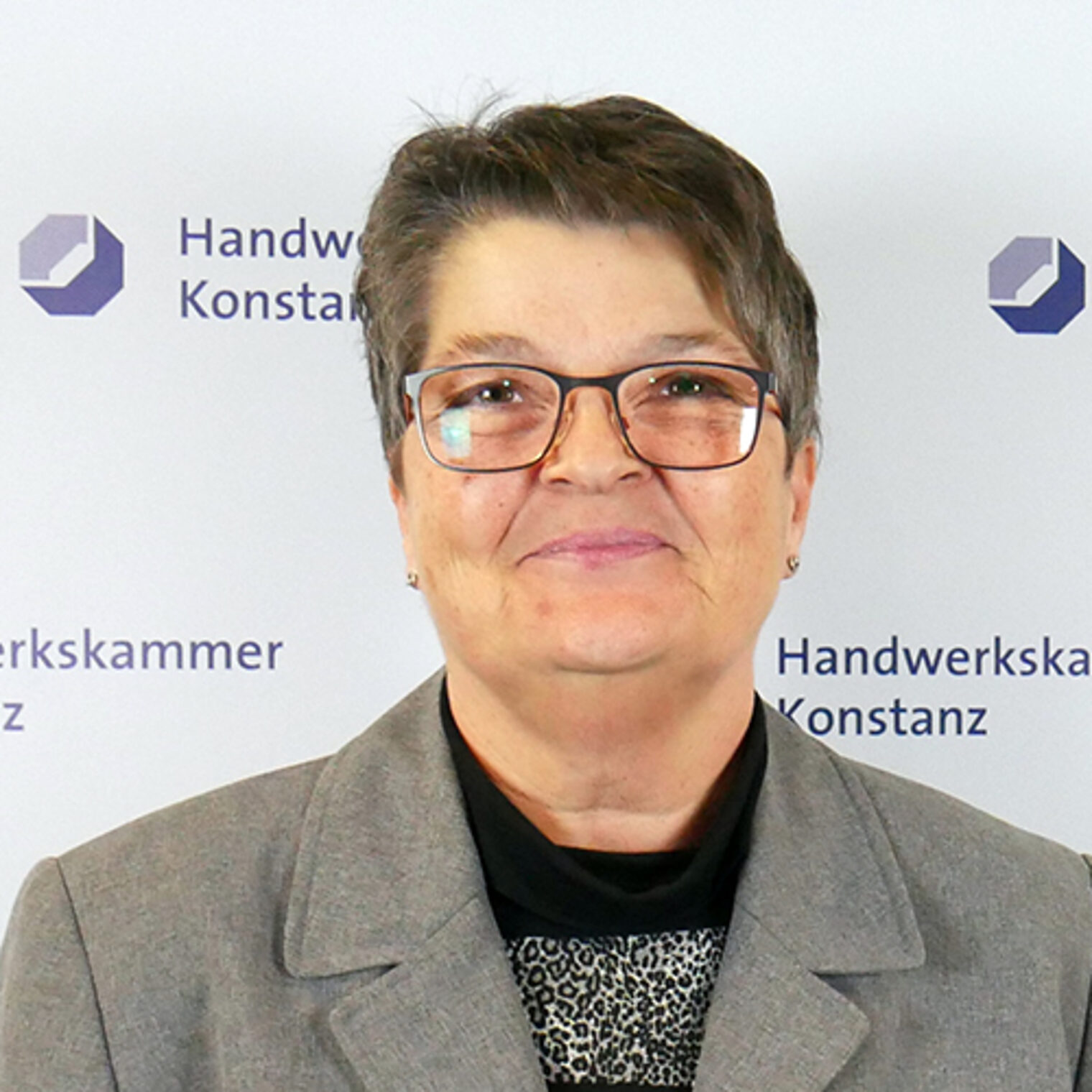 Portrait von Sandra Schneider