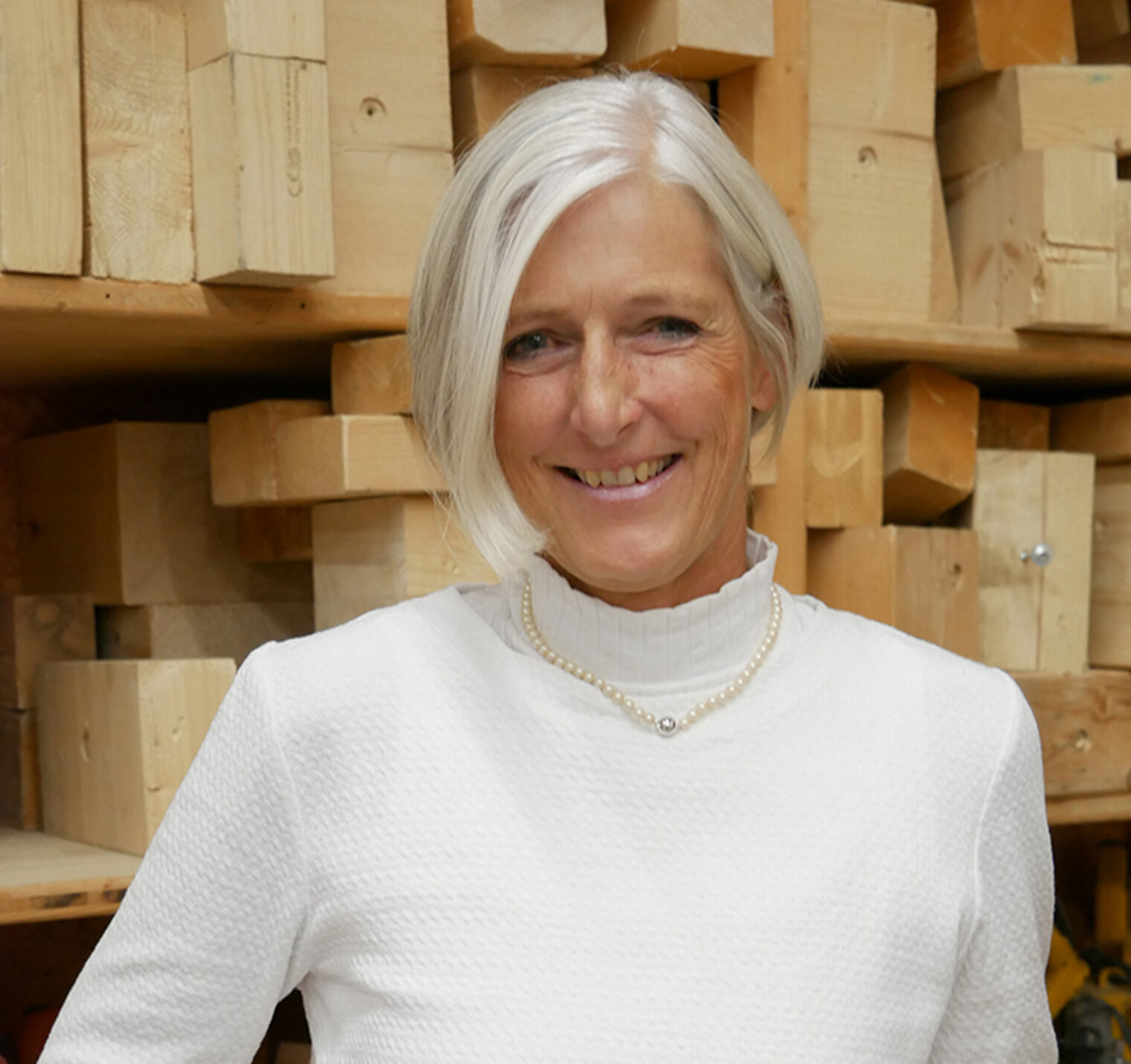 Portrait von Birgit Zeller-Jochum