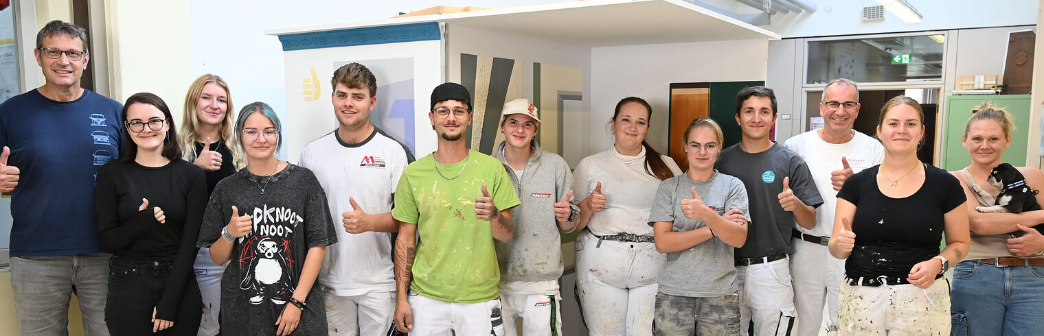 Gruppenfoto der Teilnehmer am DMH-Kammerentscheid der Maler und Lackierer.
