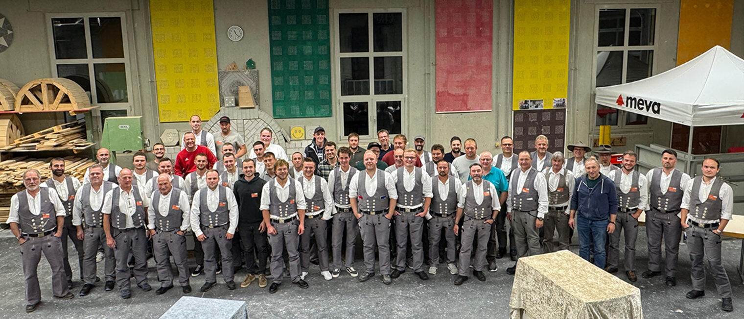 Gruppenfoto vom Maurertreff 2025 in der Bildungsakademie Rottweil.